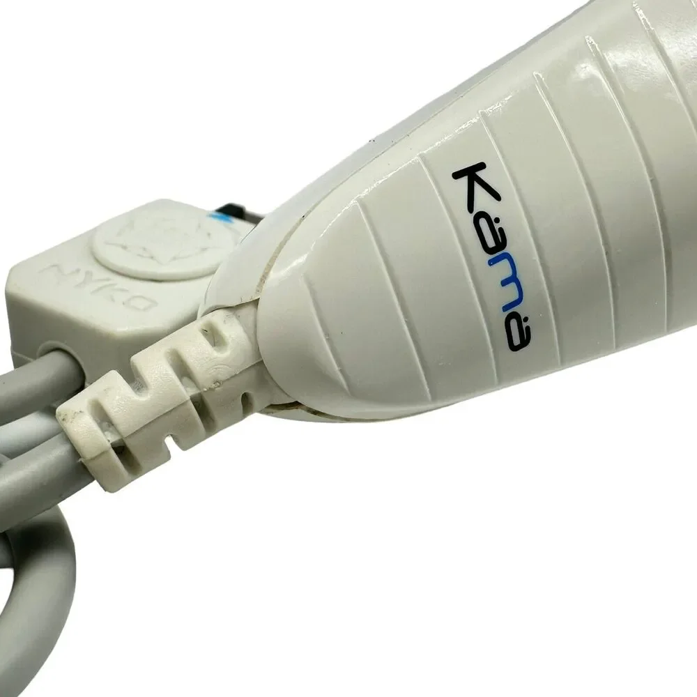 Nyko Kama‎ Wired Nunchuck Controller for Nintendo Wii Remote Vibration Untested